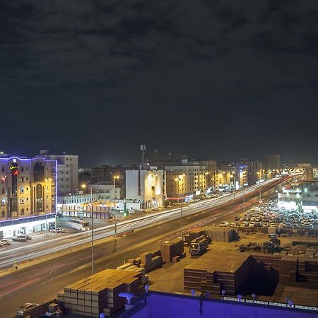 Al Ezzah Palace Hotel Suites Джидда Екстер'єр фото