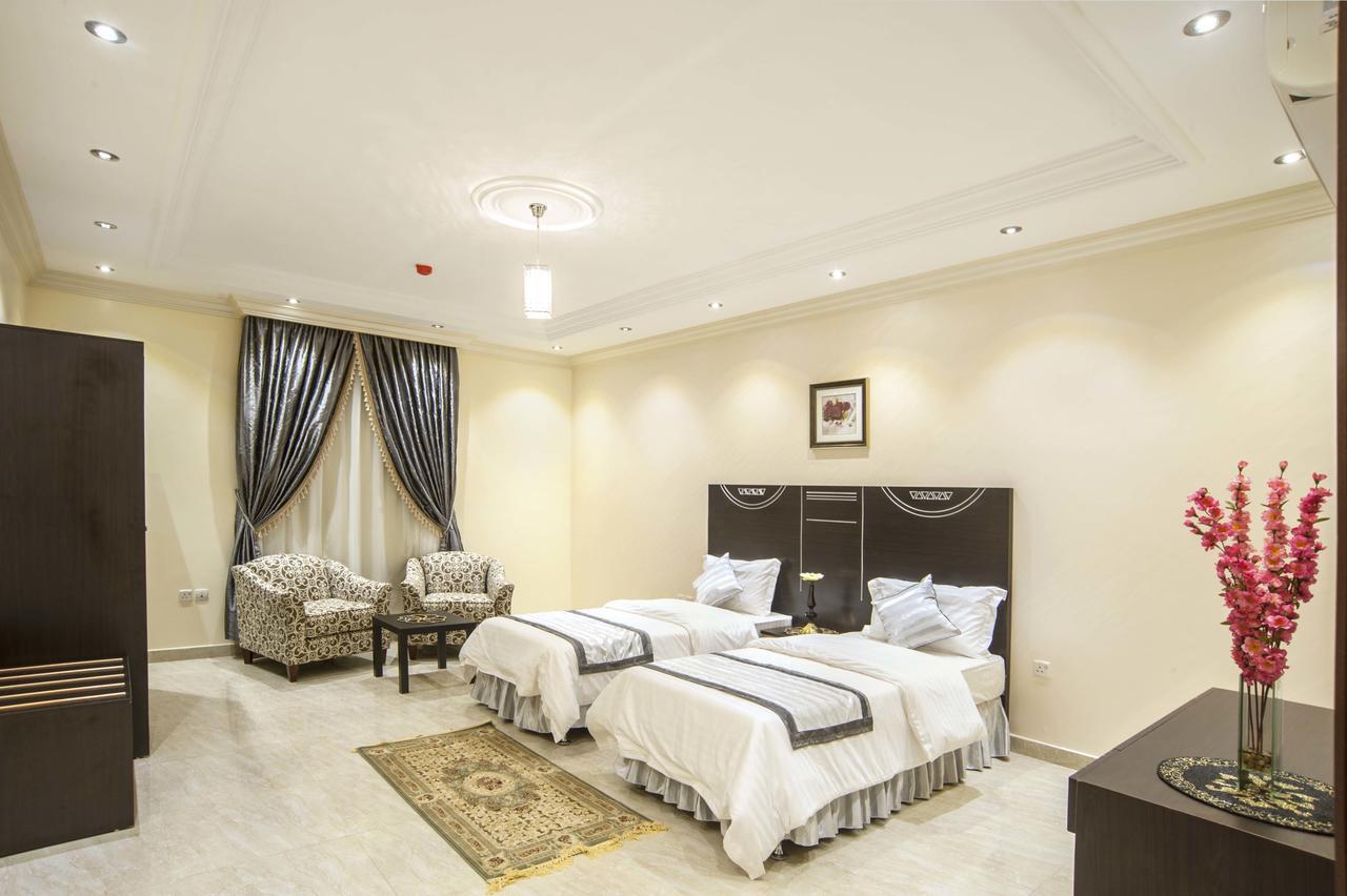 Al Ezzah Palace Hotel Suites Джидда Екстер'єр фото
