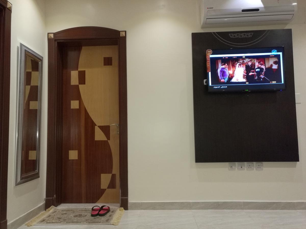 Al Ezzah Palace Hotel Suites Джидда Екстер'єр фото
